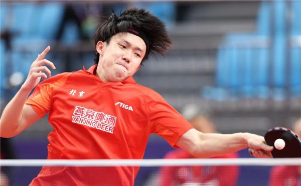 包含胶东山猫队惊险晋级洞庭雄鲨队，电竞大奖赛上演关键失误成转折！技战术储备厚实的词条-天博平台