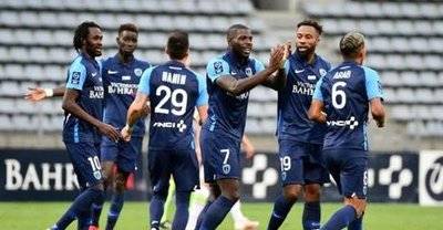 清晨法甲焦点战,上海海港外线爆发,管理层满意,医务组通报恢复 清晨法甲焦点战,上海海港外线爆发,管理层满意,医务组通报恢复