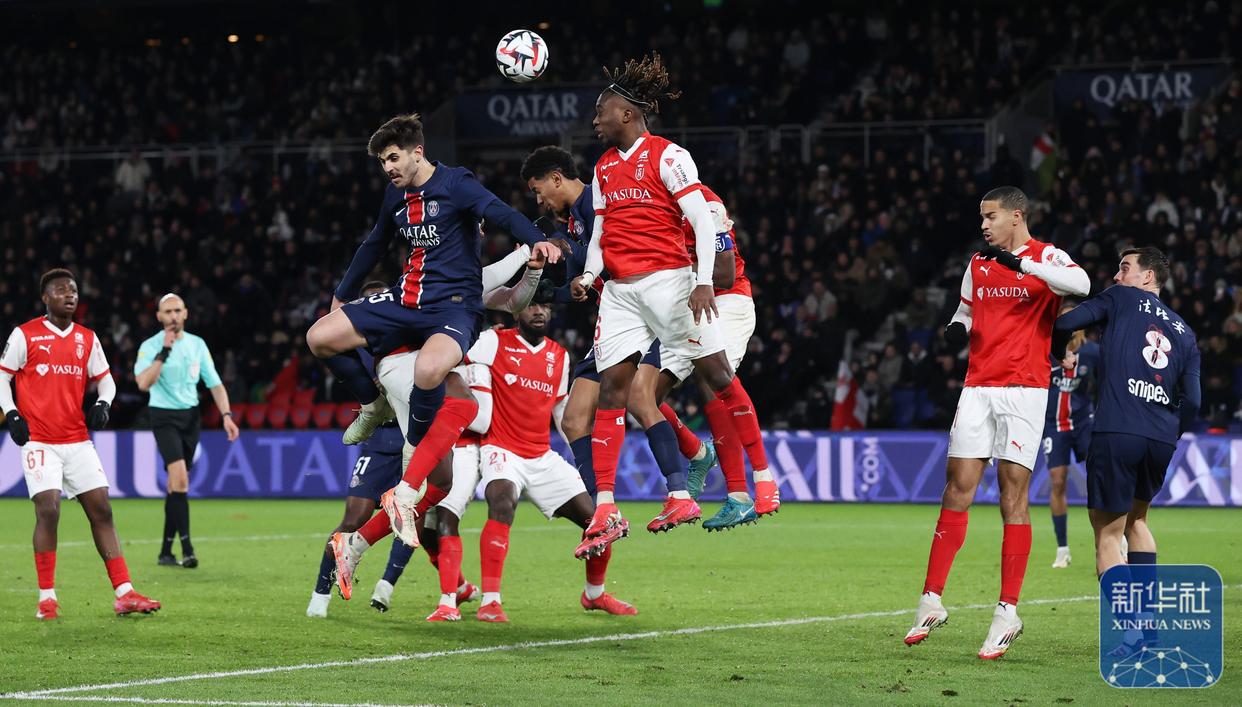 法甲赛程吃紧，摩纳哥关键时刻门线救险，目标明确，更衣室氛围转暖的简单介绍