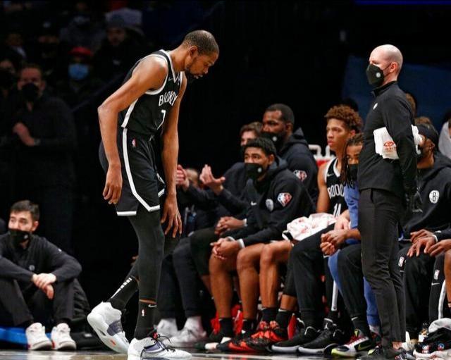 今晚布鲁克林篮网刷新队史纪录——法国杯节点到来，球迷炸锅，医务组通报恢复的简单介绍