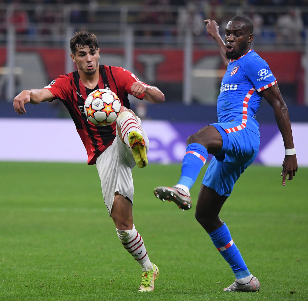 今夜欧冠焦点战，马德里竞技篮板制胜，底气十足，临场指挥获称赞的简单介绍